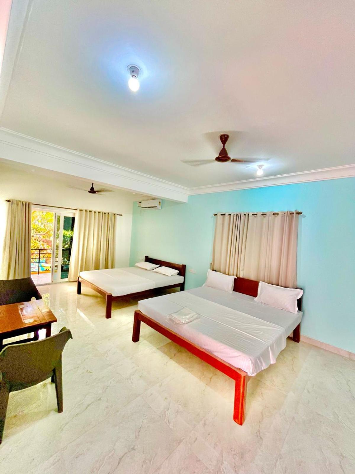Hotel Ocean'S Edge By Vincen Calangute Exterior foto